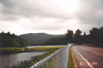 Wachusett_.jpg (11655 bytes)